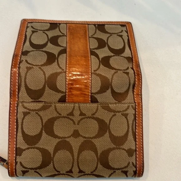Vintage Coach Wallet - Picture 8 of 17